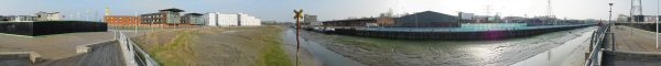 Panorama(s) of The Hythe, Colchester at low tide [2]