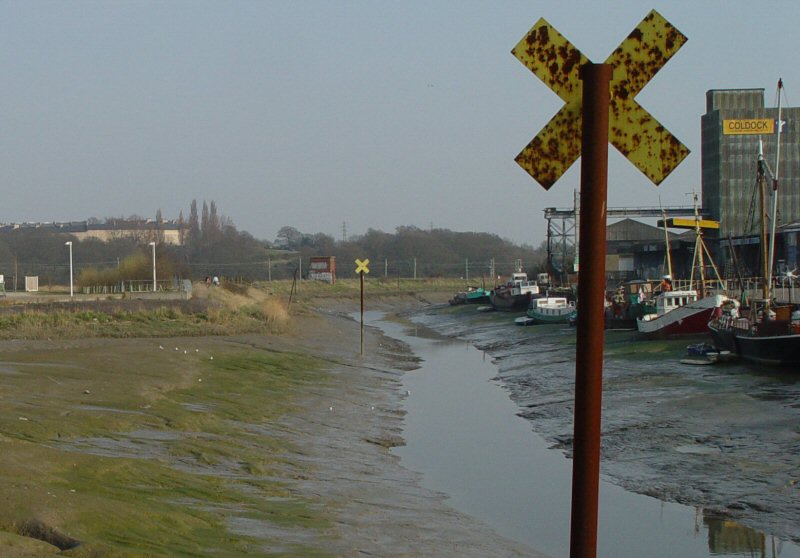 Viewpoint: The Hythe, Colchester at low tide [1]